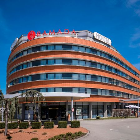 Hotel Ramada Graz Unterpremstaetten Exterior photo