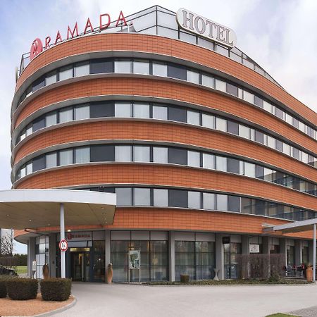 Hotel Ramada Graz Unterpremstaetten Exterior photo